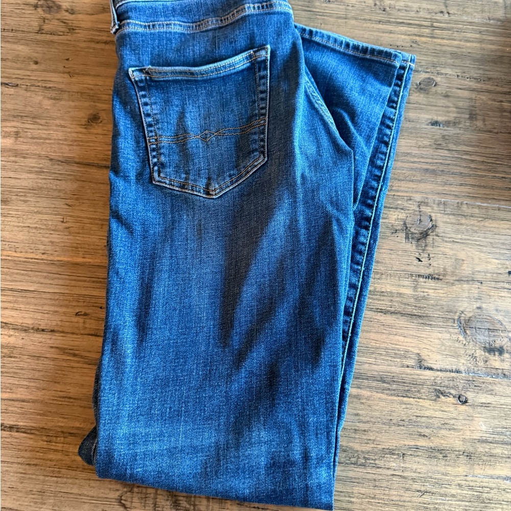 Lucky Brand Men's jeans 30x34